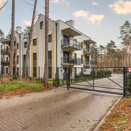 Apartament By Karol เมียนซีวอเจีย ภายนอก รูปภาพ